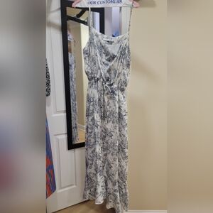 Elegant Floral Maxi Dress in Black and White